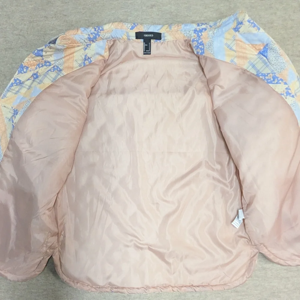 Forever 21 Pastel Quilted Puffer Jacket Oversized Spring Floral Barn Quilt Sz S - Picture 7 of 9